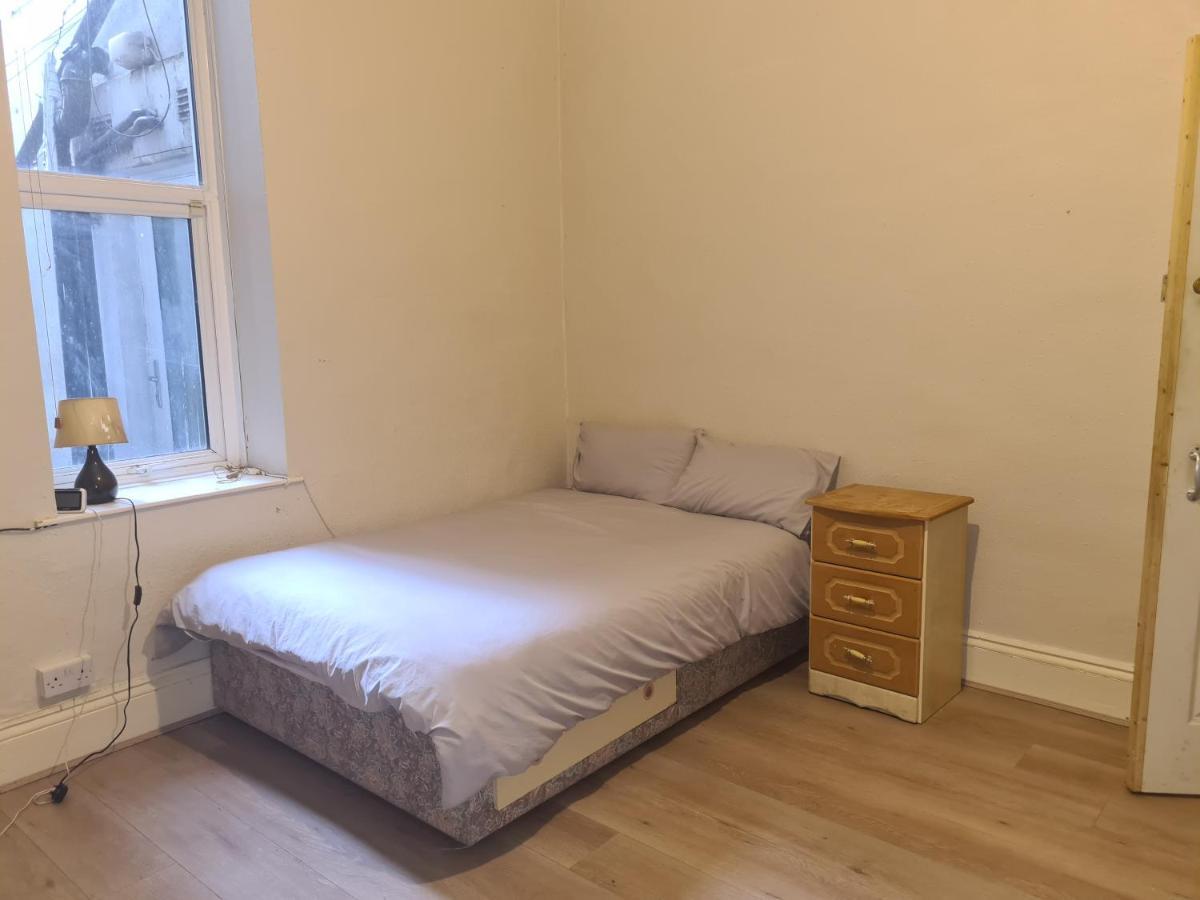 One Bedroom Apartment Дублин Экстерьер фото